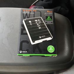 Western Digital_Black P10 Game Drive