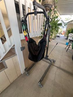 Medical hydraulic patient lift