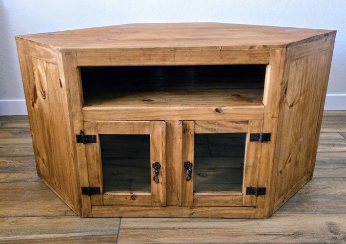 TV Console (Solid Oak)
