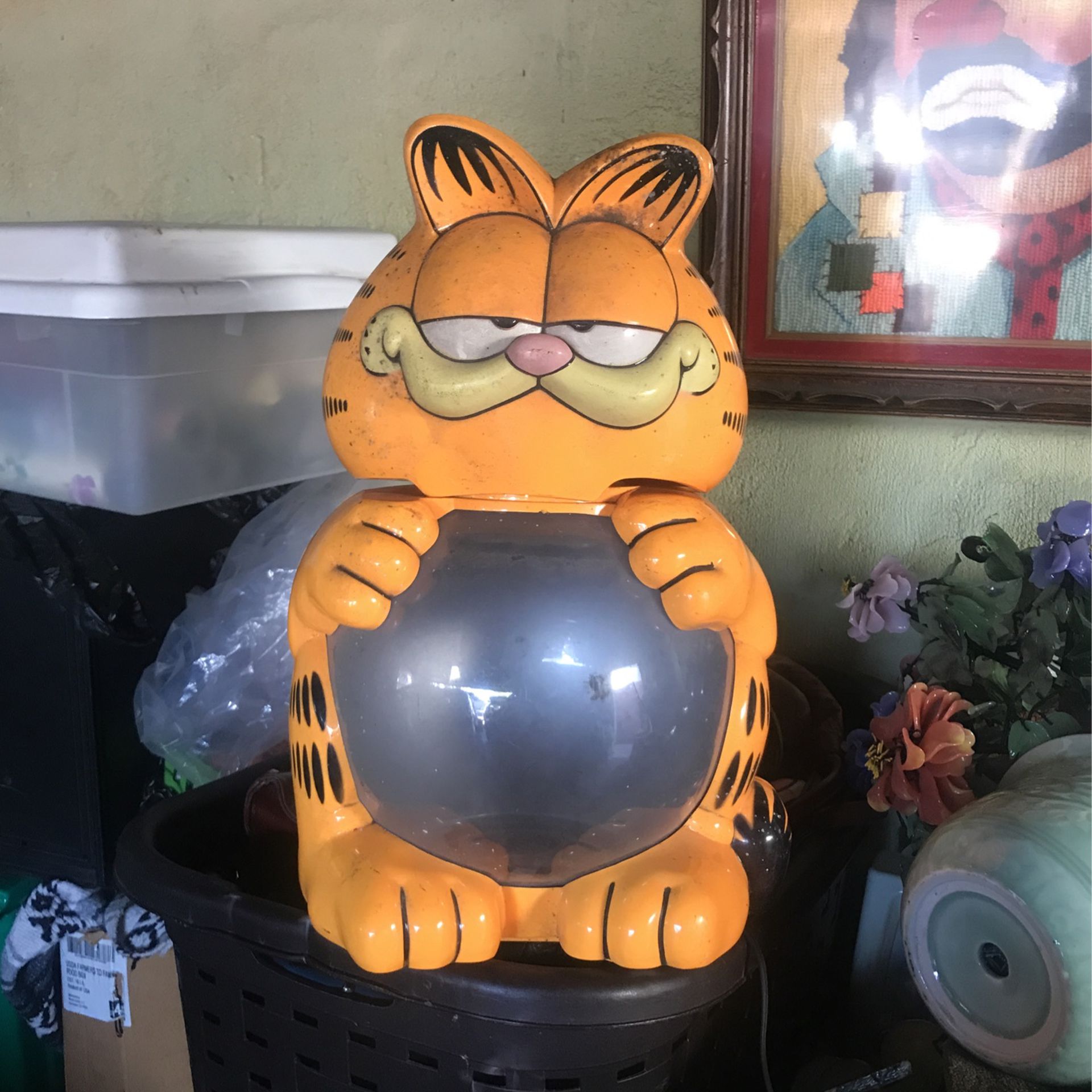 Pesera Garfield $80