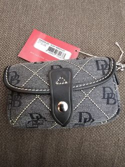 DOONEY & BOURKE Black Signature Oncour Tweed Flap Small Wristlet
NWT 