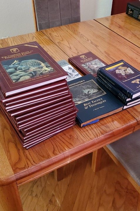 Ultimate Bass Fishing Library Of 20 And 7 Fishing Books