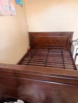 Queen Size Bed