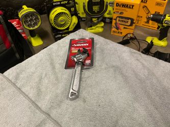 Adjustable 6 inch wrench