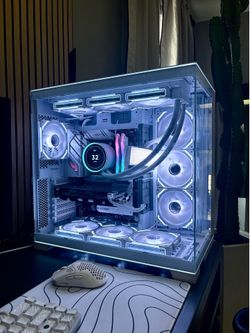 Complete Custom RGB Gaming PC Setup + Monitor + Higround + Launchkey 49 MK4