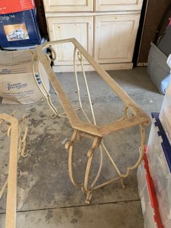 Coffe & Couch Tables w/Glass