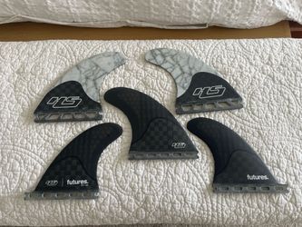 Hayden Shapes- 5 surfboard fins- Futures- medium