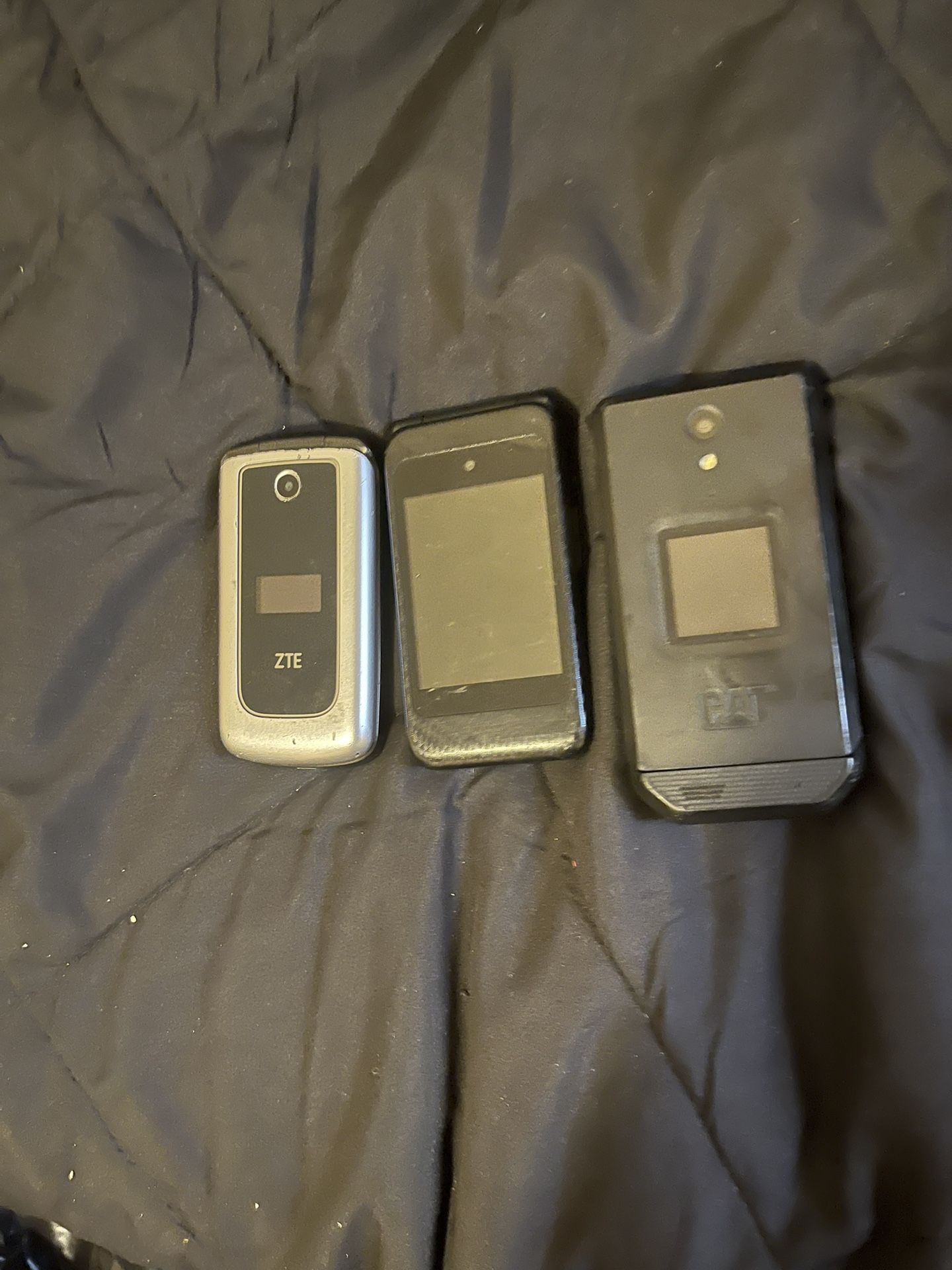 Flip Phones 