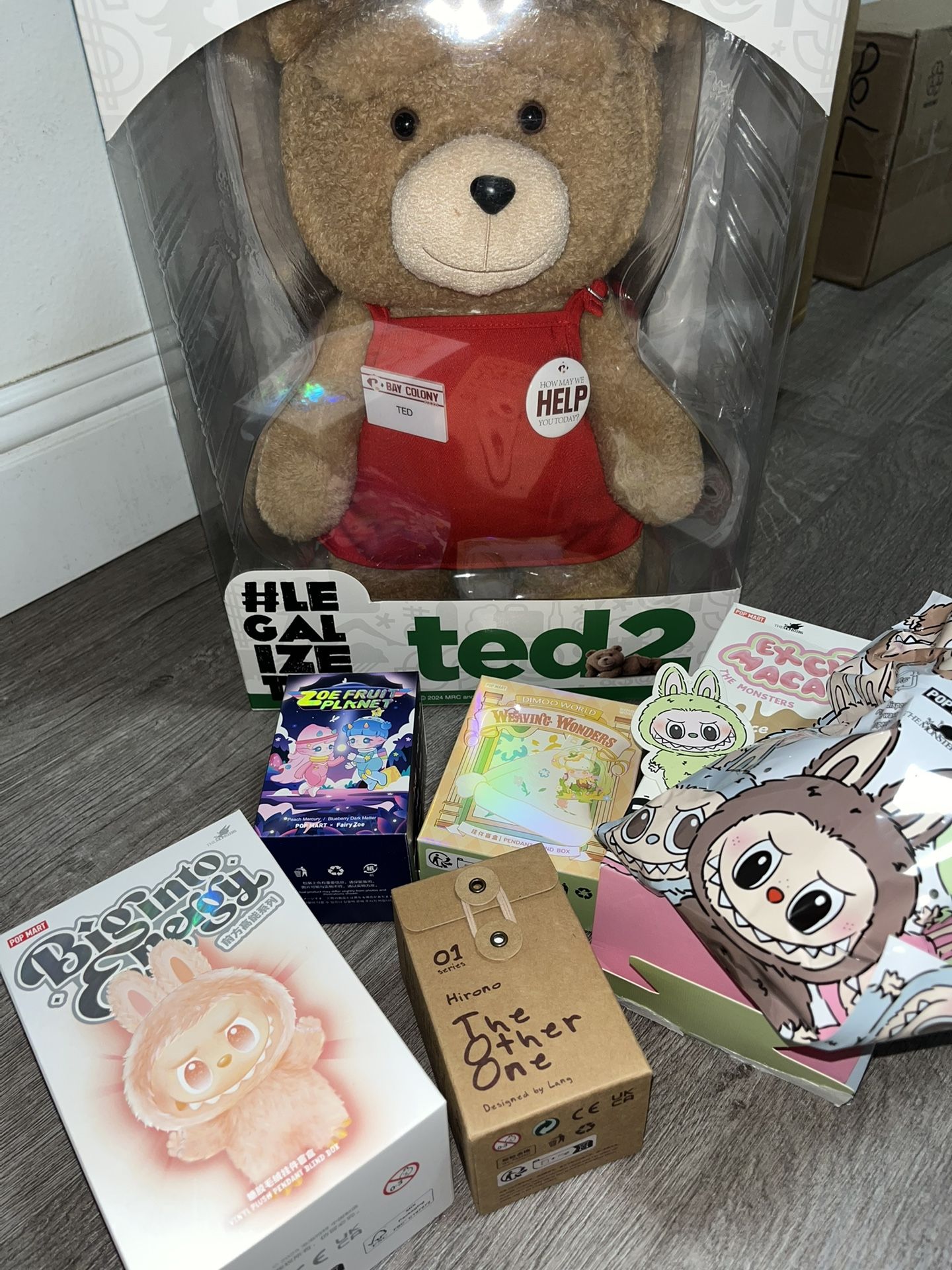 Pop Mart Labubu Big Energy Macron Ted