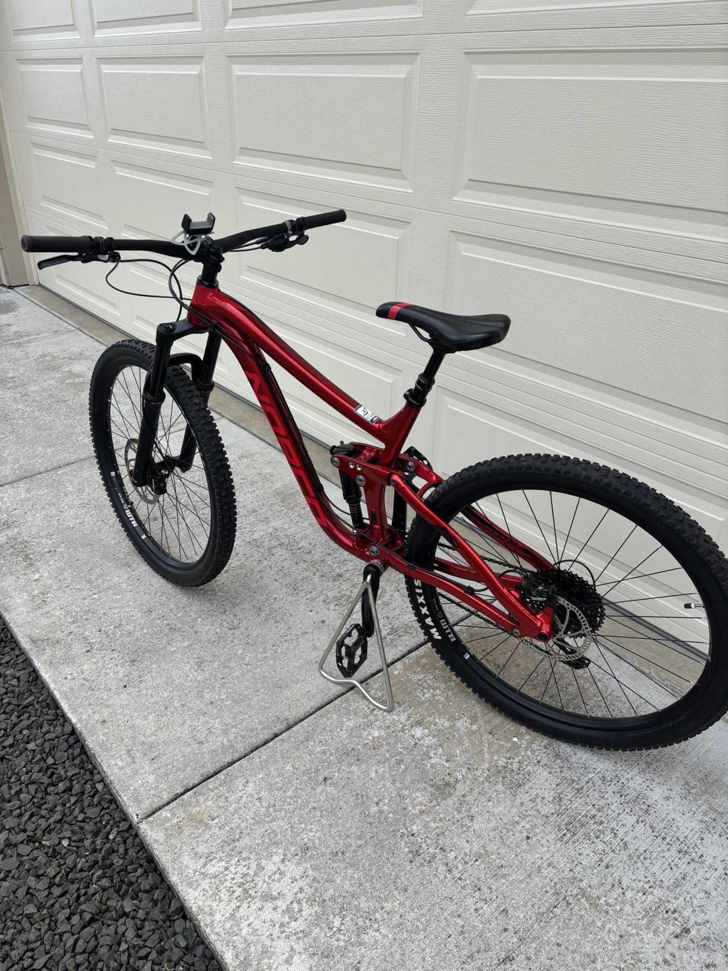 Norco Mountain Bike-almost Brand New