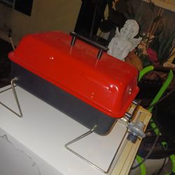 NICE PORTABLE GAS GRILL 10 FINAL PRICE