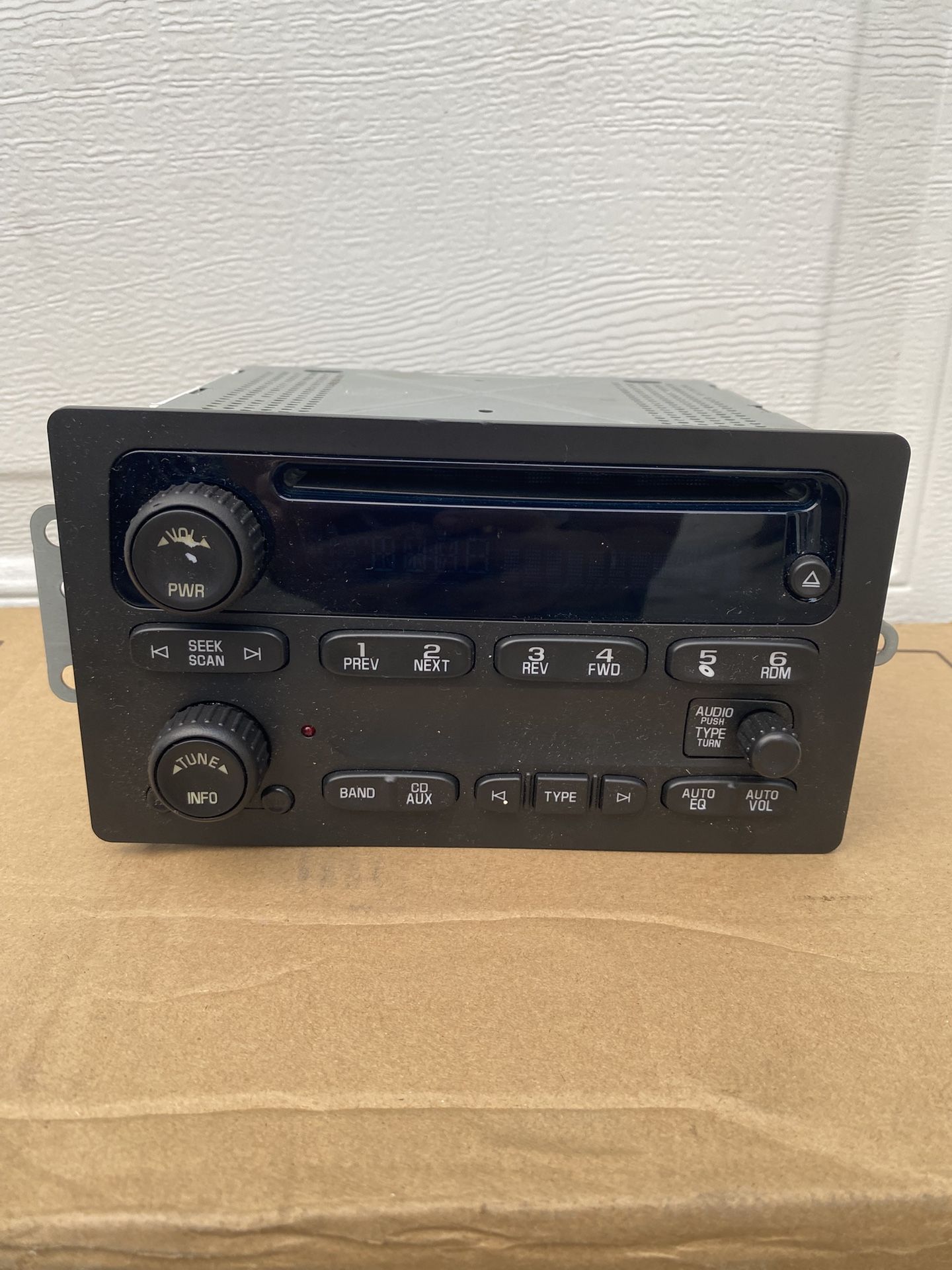 Chevy Silverado Radio