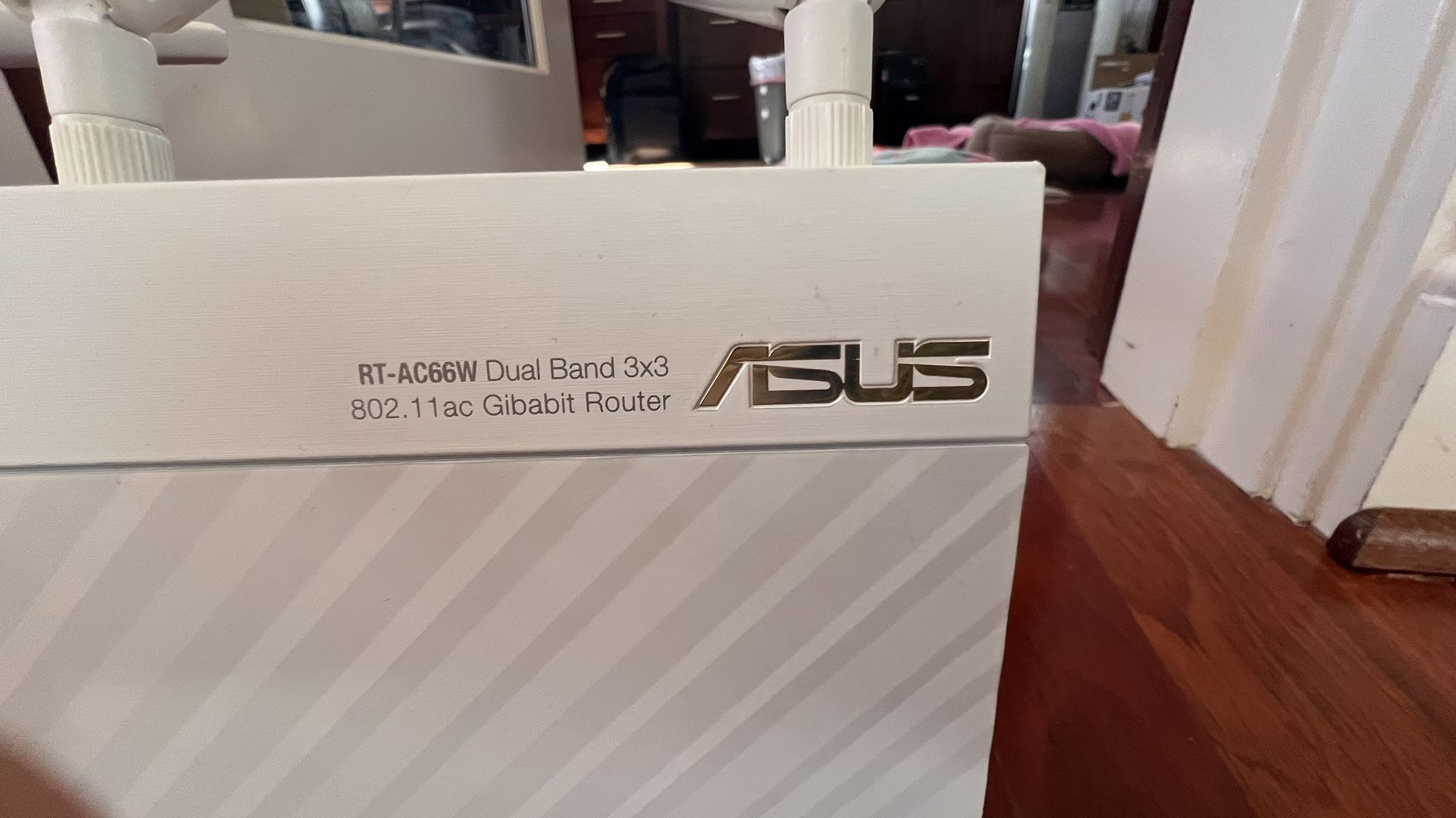 ASUS Router. RT-AC66W Dual Band