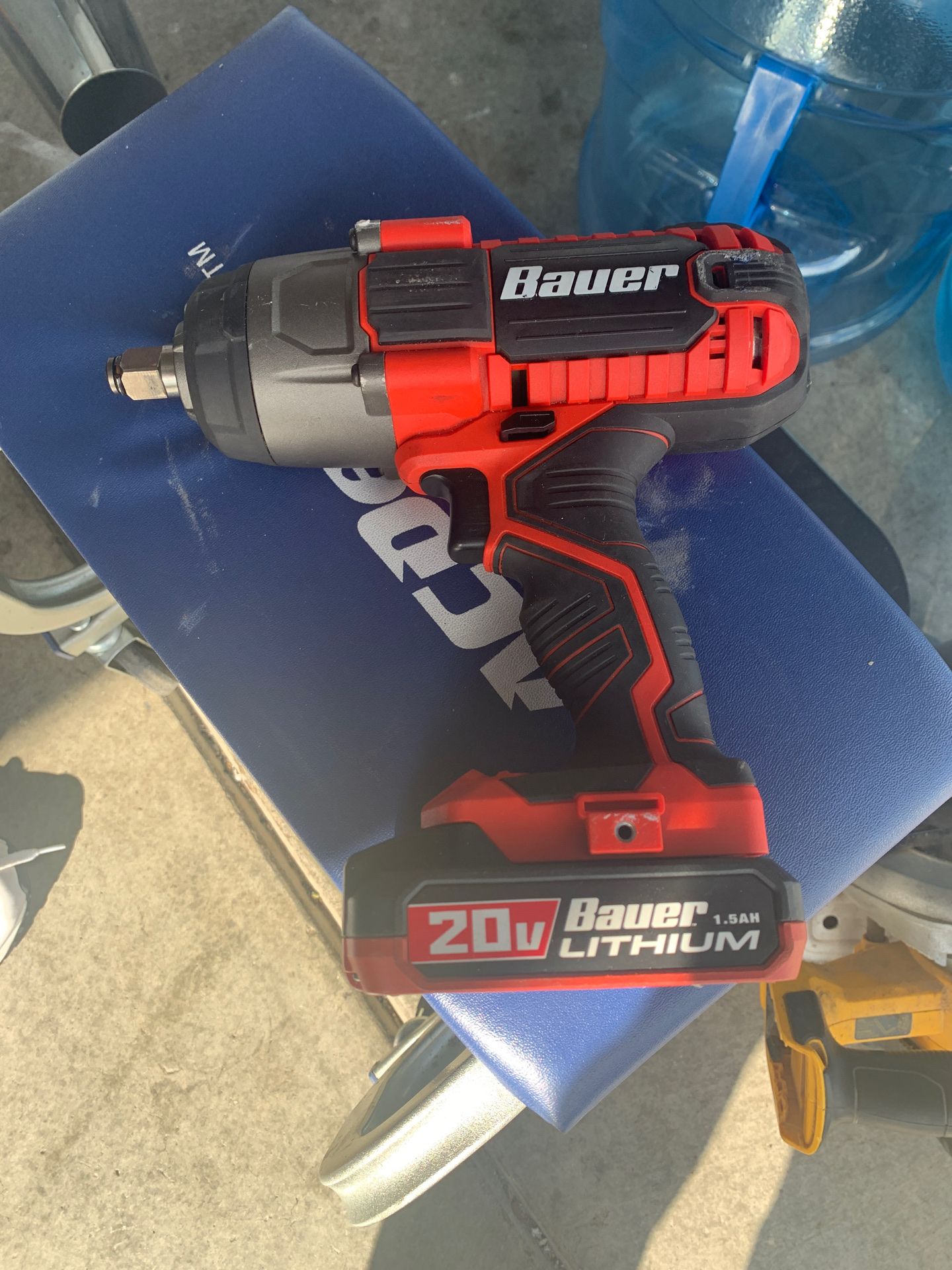 20 volt power drill