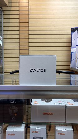 Sony ZV-E10 II Kit w/ 16-50mm