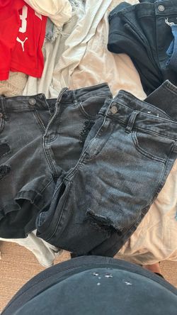 American eagle 1 shorts. 1 pant w rips size 4
