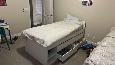 2 twin size ikea beds with 4 drawer storage and mattress