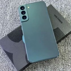 Samsung Galaxy S22 5G 128gb  Unlocked, FREE Smartwach/ Headphones. Pay $1 Today Rest in payments. NO CREDIT NEEDED FINANCING