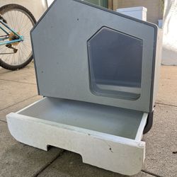 Cat Litter Box