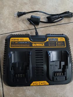 Dewalt DCB 102 20v charging  station and USB lithium ion