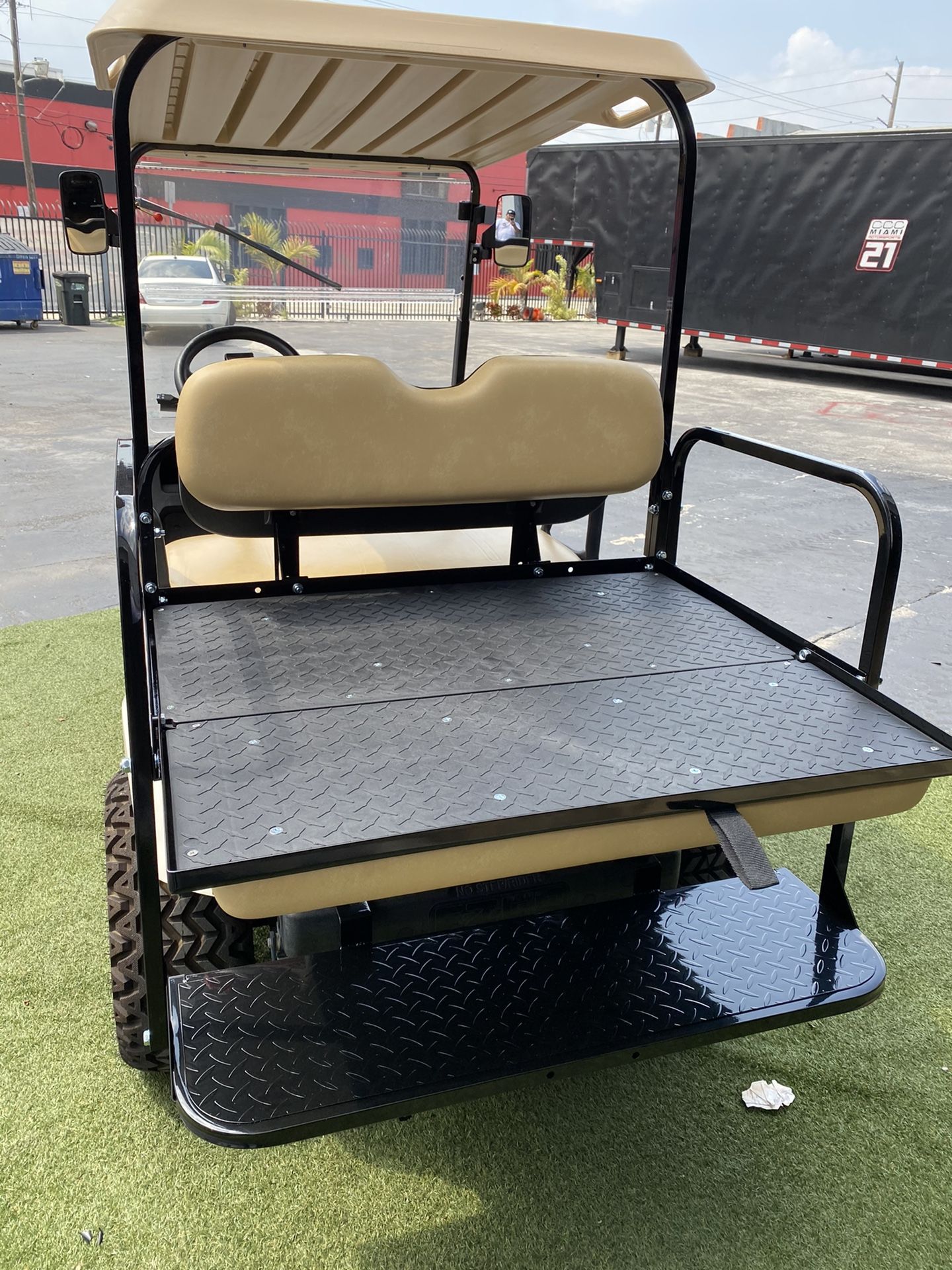 2017 EZ GO TXT 48V golf cart Like Brand New!!!