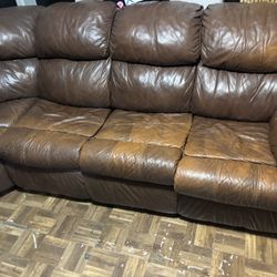 Living Room Set..330