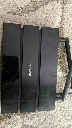 TP-Link N-600 wireless wifi router (WDR3500)