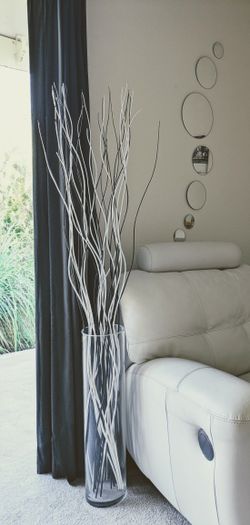 Beautiful And Sturdy Glass Vase With Black/White Decor ($20)