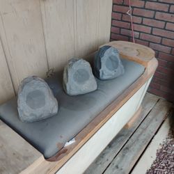 Rock Speakers (3)