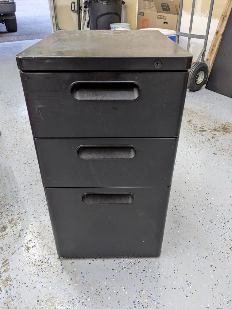 FREE - file cabinet 