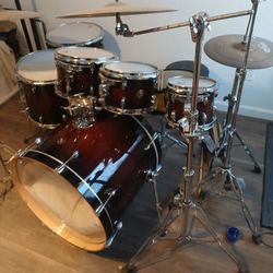 Gretsch Catalina Gloss Cherry Burst 6 Piece Shell Pack With Heads And Hardware 600 Obo