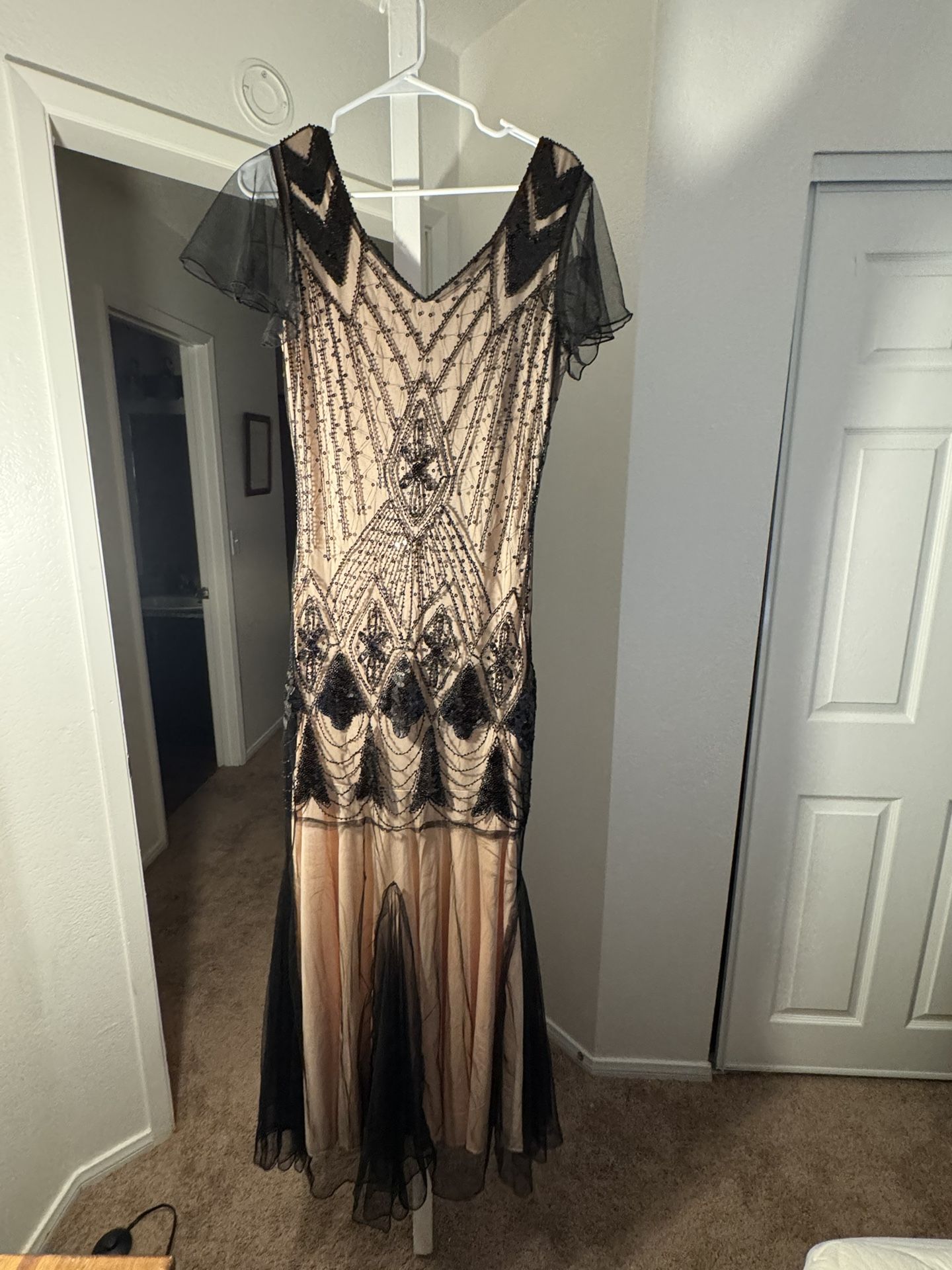 Black And Nude Long Dress