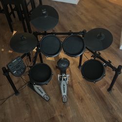 Alesis Electric Drum set