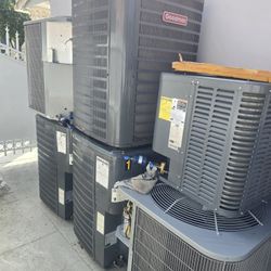 Ac Unit Goodman AC Condenser 2.5  Ton 14 Seers 