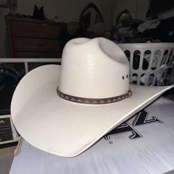 Justin Cowboy Hat 20$