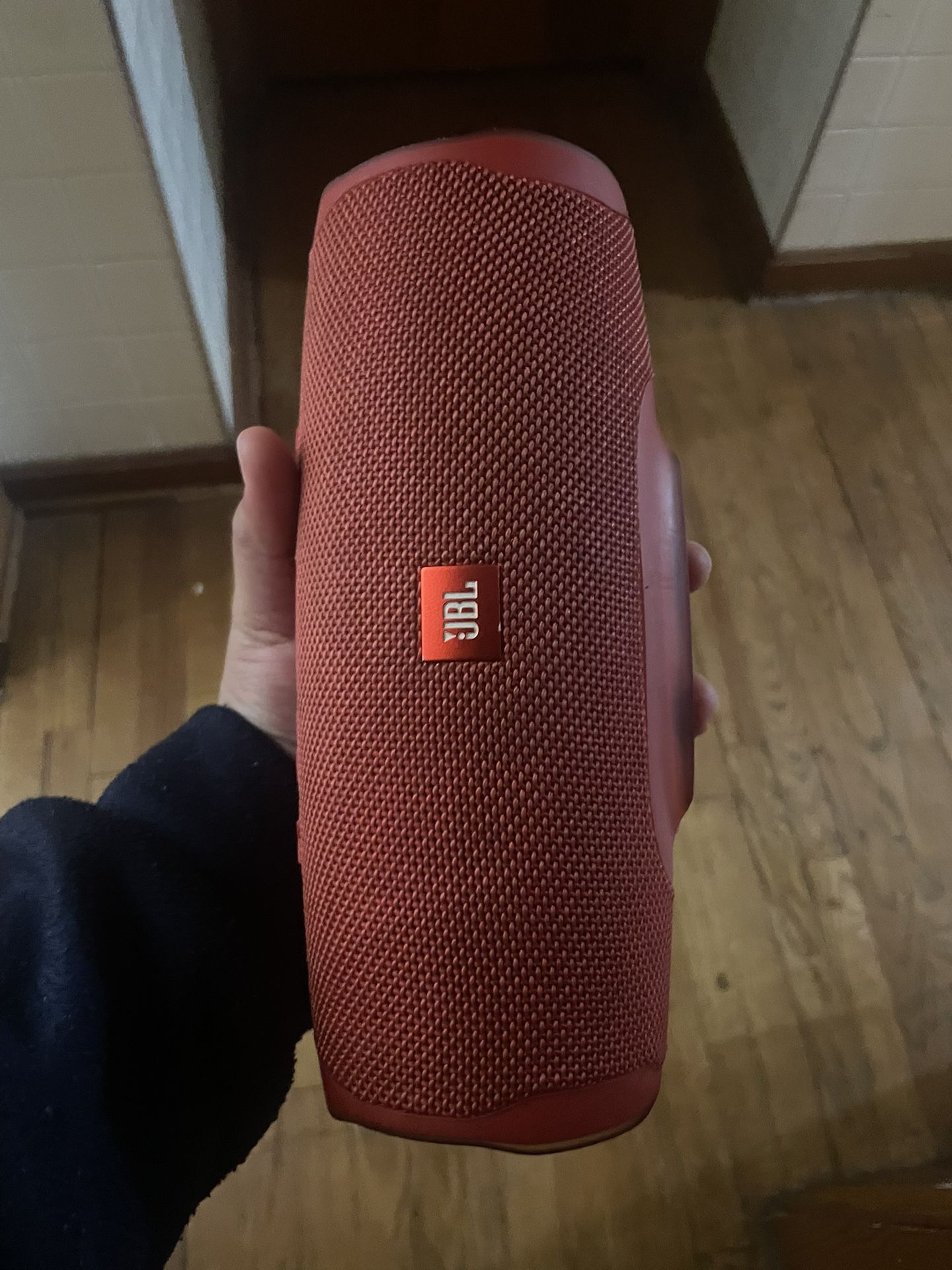 Jbl charge 4