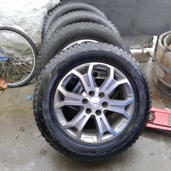 19 Inch Spike Tires Only Used Once  With Rims