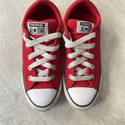 Red Converse Size 3 
