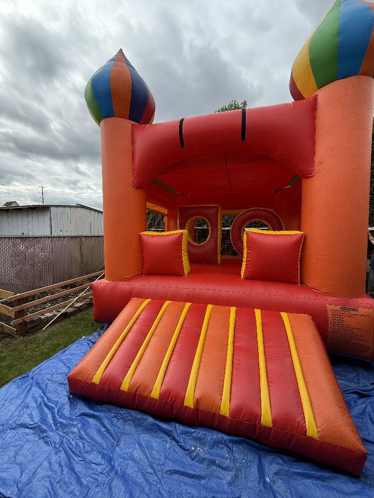 Trampoline /bounce