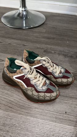 Women’s Gucci Sneakers