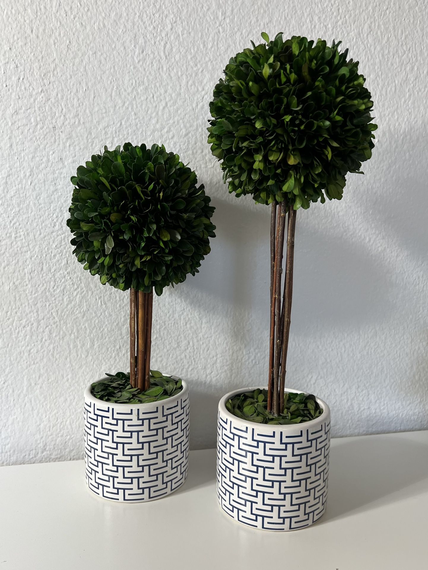 2 Artificial Boxwood Topiary Trees Ceramic Planter Plant Blue White Home Decor