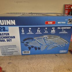 NEW Quinn 428 Piece Master Technician Tool Set 58154