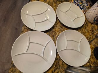 Set of 4 Naaman Israel 5-Part Divided Dinner Luncheon Plates