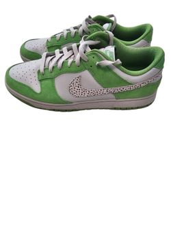 LOW SAFARI SWOOSH CHLOROPHYLL MEN'S SIZE 12.5 GREAT CONDITION BARLEY USED