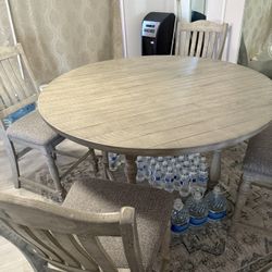 Ashley Round Dining Table With 6 Chairs 
