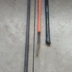 Sledgehammer, 
Crowbar, 
Digging bar