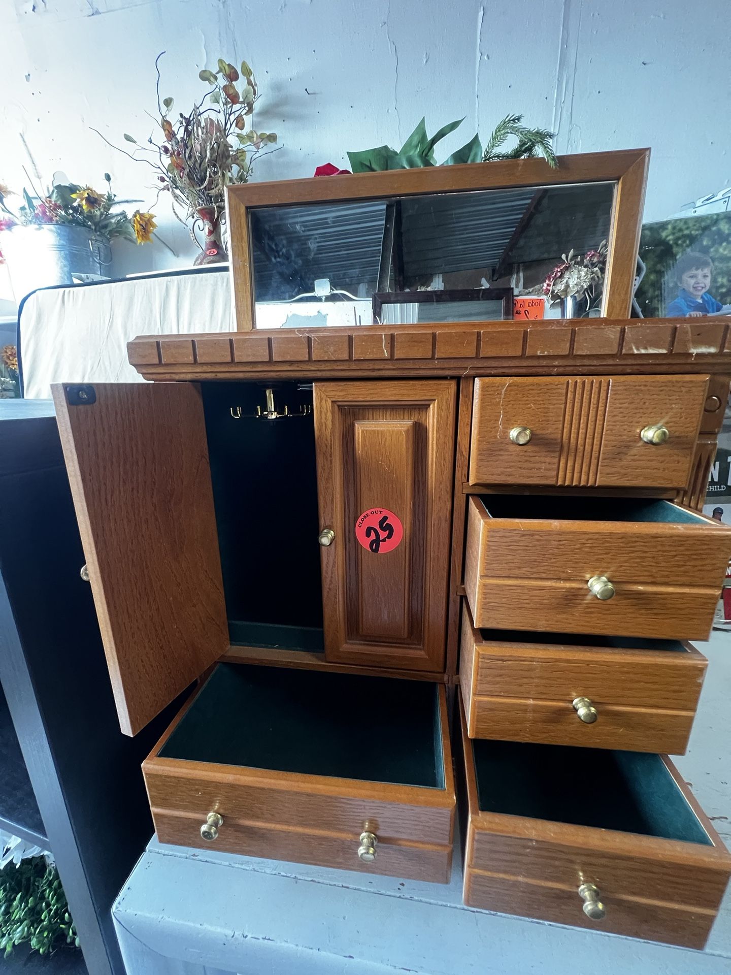 jeweler Solid Wood $25