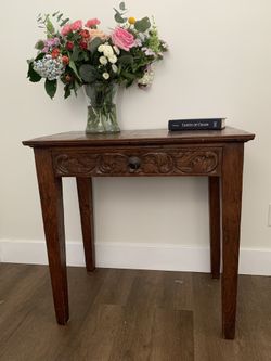 Antique A 19th-century carved oak side