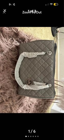 Michael Kors purse