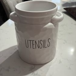 Utensils Holder 